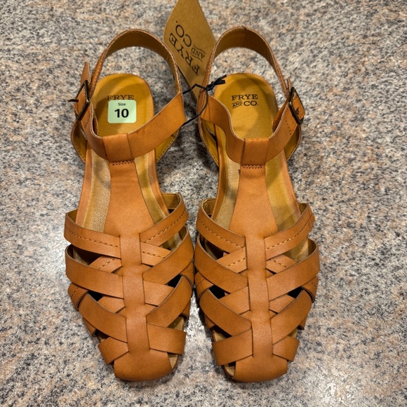Frye and Co. Meenah Woven Strappy Sandals. Sz 10 - Picture 3 of 7